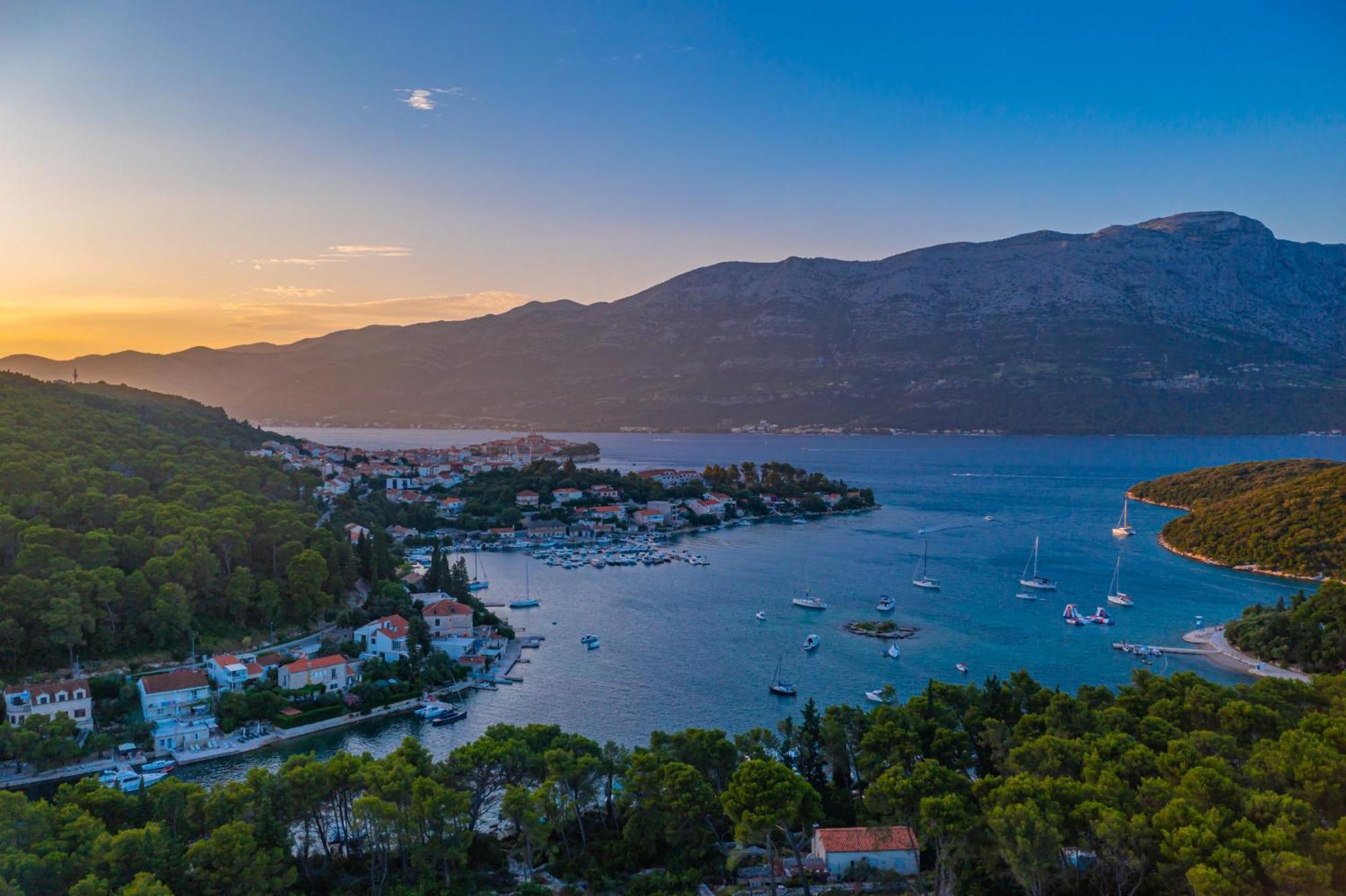 Loft Panorama Apartment Korcula Town Bagian luar foto